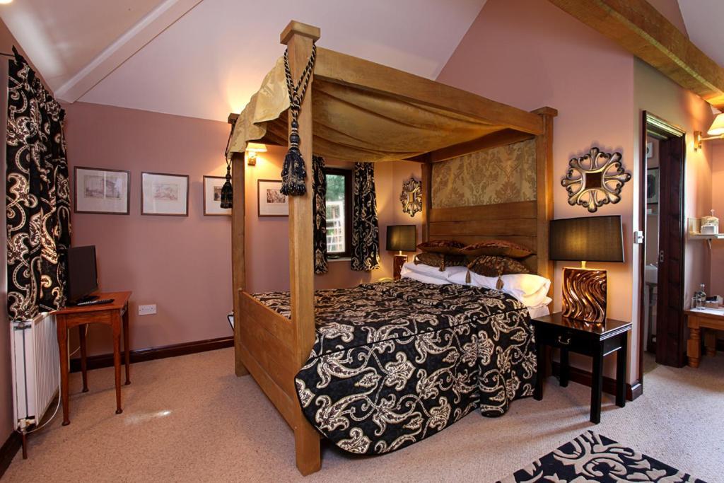 Cornfields Guest House Bedford Exterior photo